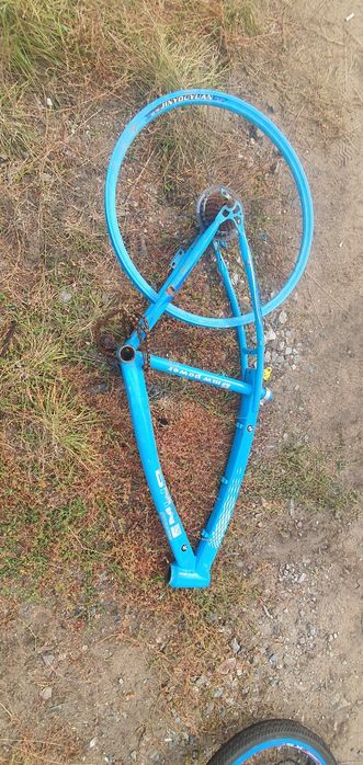 Разные вело запчасти