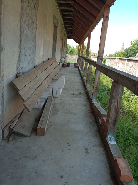 Vand  casa cu teren de 1400 mp direct de la proprietar