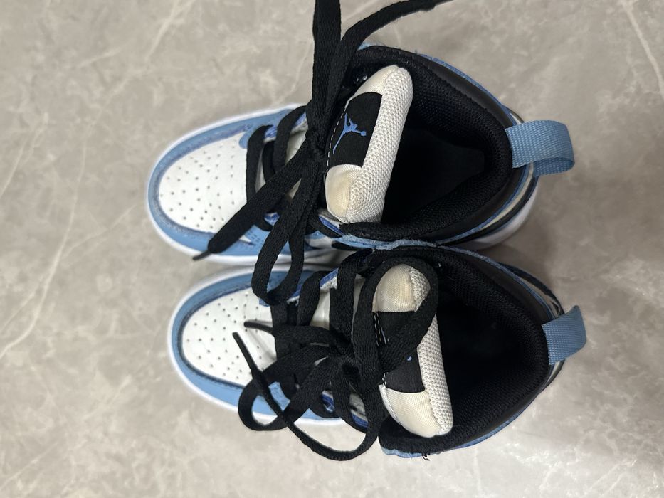 Детские кроссовки nike jordan