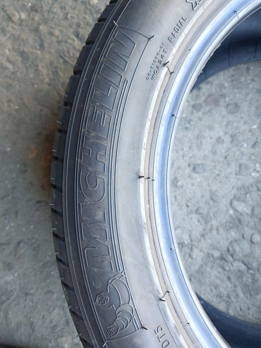 КАТО нови "MICHELIN"-17цола -215/55-1бр.-150лв.-8мм.