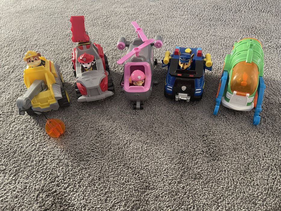 Masinute patrula catelusilor