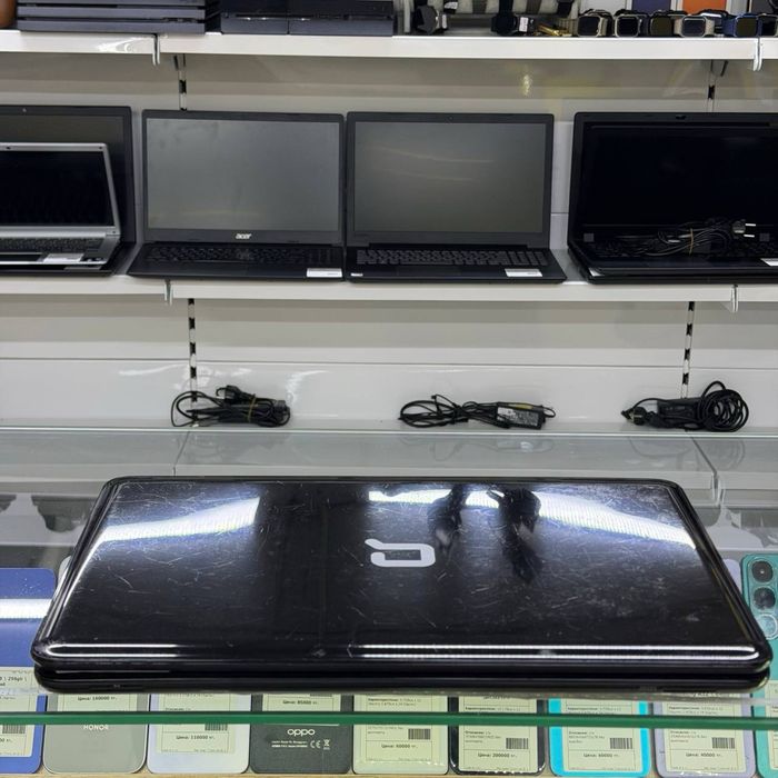 Ноутбук Compaq / AMD E1- 1200/ ozu 4gb