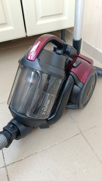 Пылесос Samsung 2100w