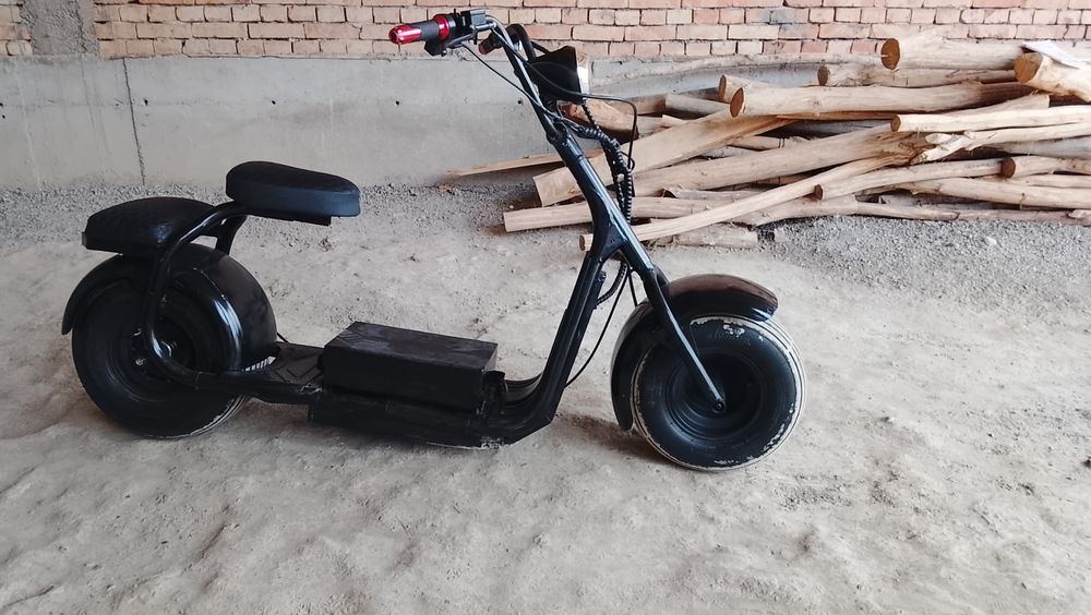 Скутер сотилади...