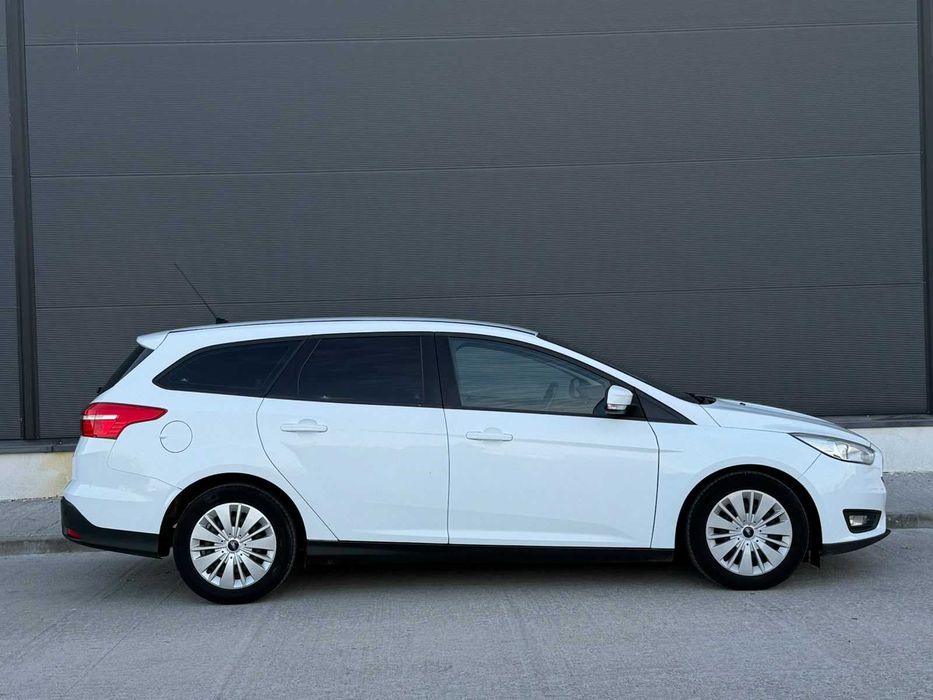 FORD Focus 2016 — imagine 3