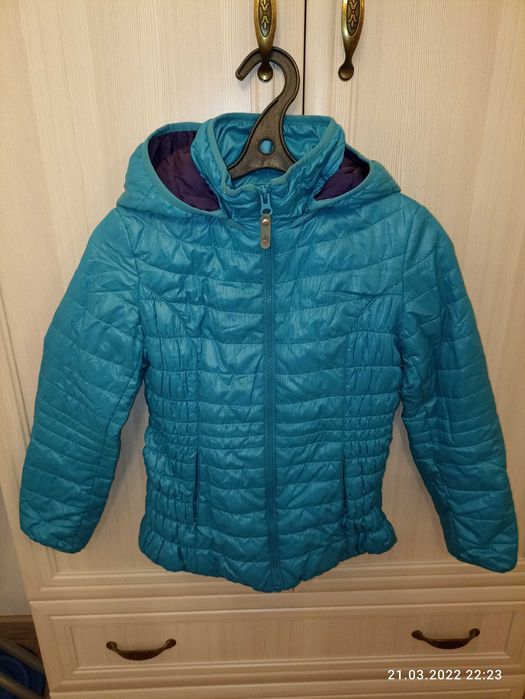 продам одежду на девочку