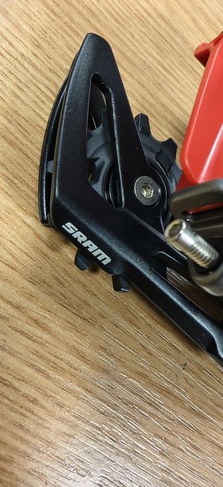 Заден Дерайльор Sram Rival XPLR eTap AXS 12ск 44T