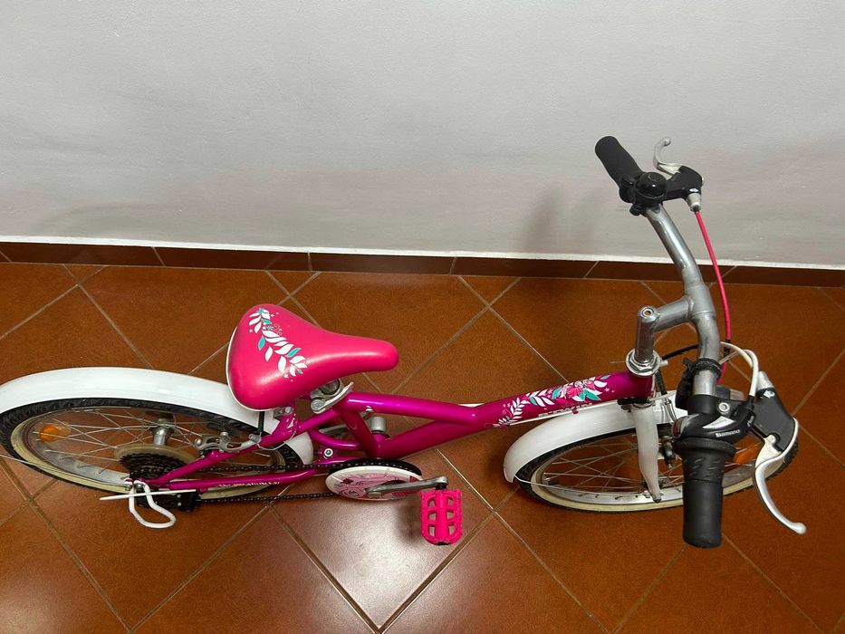 Bicicletă fete B’Twin Mistigirl 500 (Dechatlon) - Roți 20 inch, Stare Excelentă