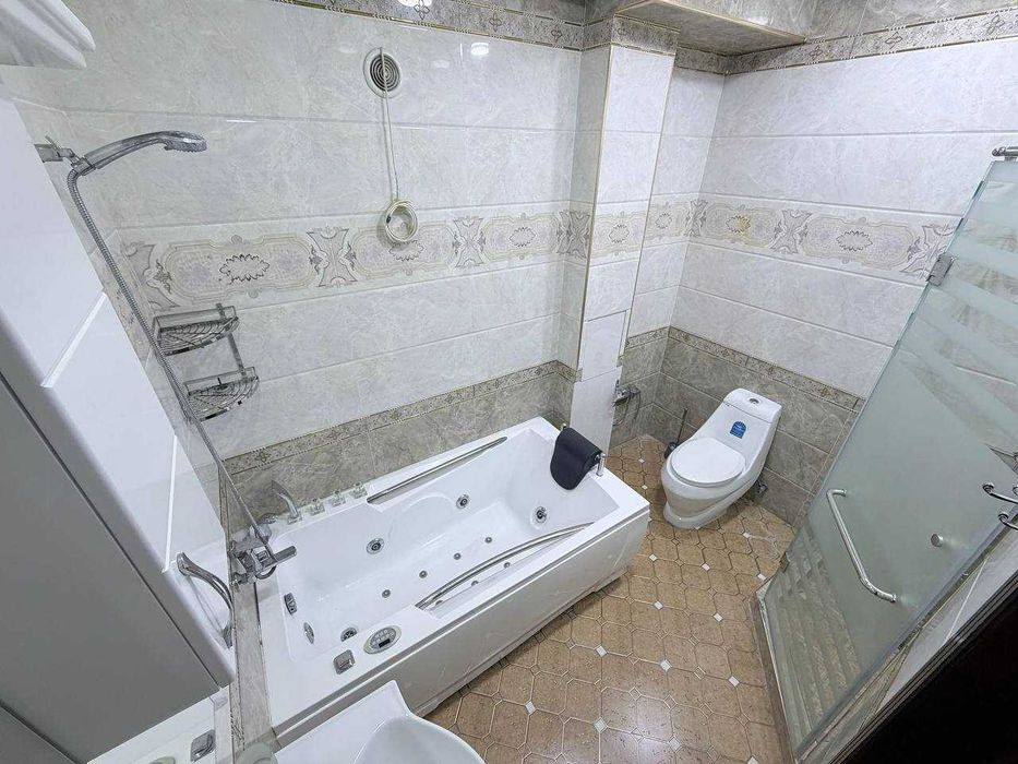 ТОП ЛОКАЦИЯ ! Чиланзар 1 кв-л 3/3/4 90м2 высокопотолочка