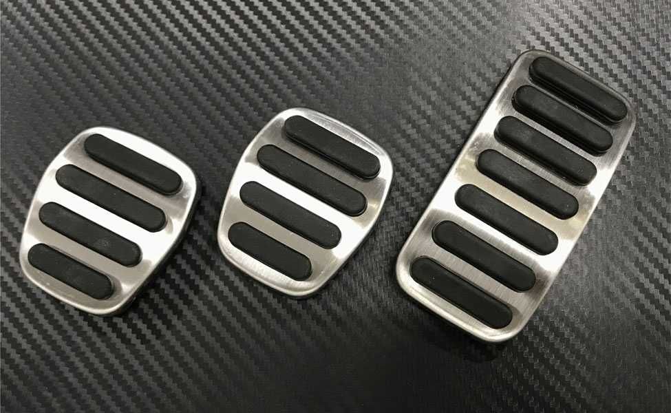 Ornamente INOX pedale R-Design - Volvo S40 / V40 / V50 / C30 / C70