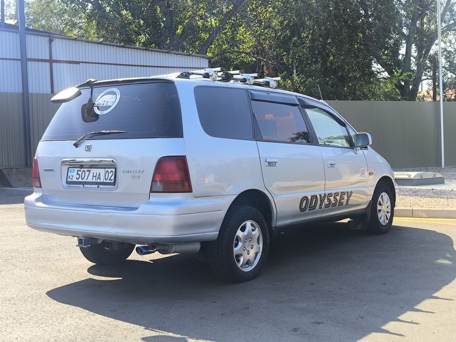 Авто в рассрочку Honda Odyssey