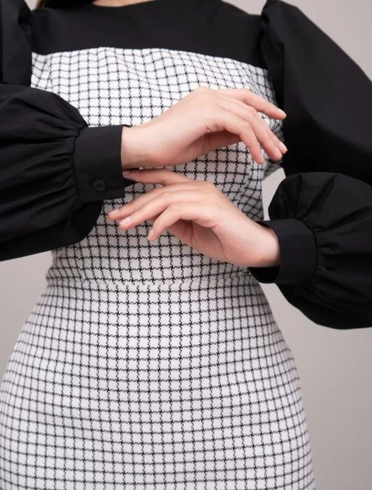 Платья рукава фонарик