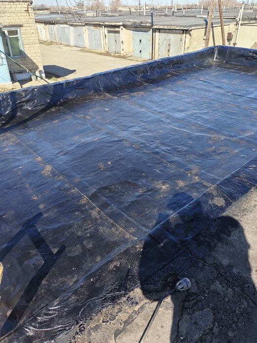 Кровля гаражей бикростом.