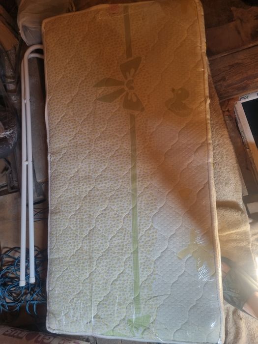 Матрак с кокосова вложка