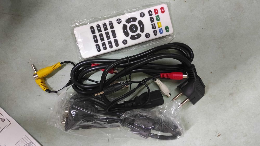 LED проектор, новый