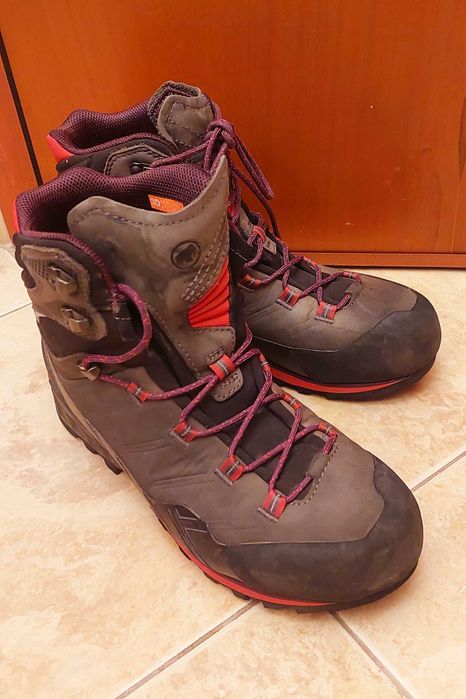 Туристически обувки MAMMUT Kento Advanced High GTX