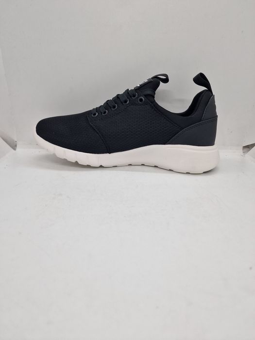 Sneakers EMPORIO Armani nr. 38.5