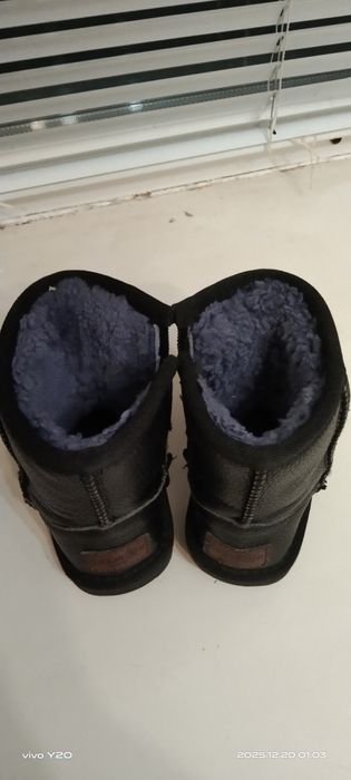 Продам угги натуральный