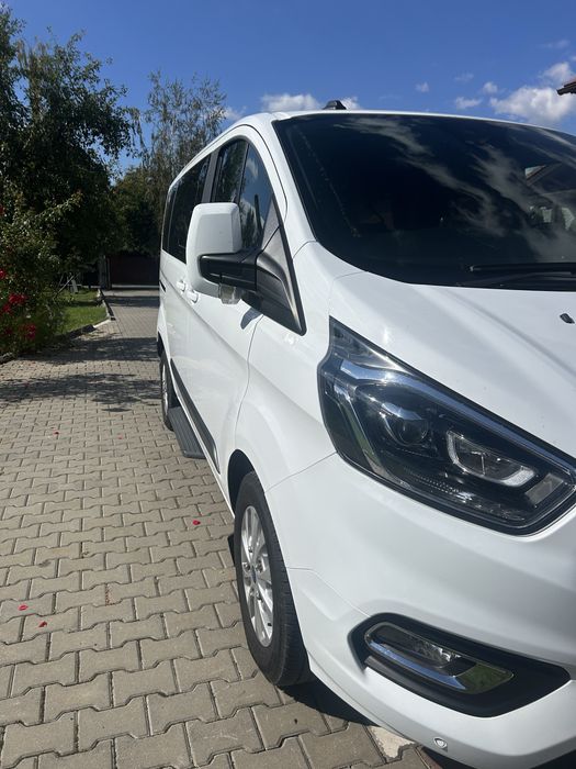 Ford Tourneo Custom