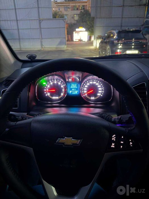 Продам свой авто Chevrolet Captiva 4