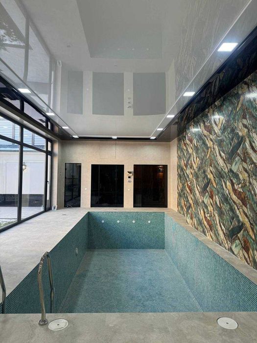 Дом 450 м², 5,5 соток, ул. Никитина, бассейн, сауна, хаммам