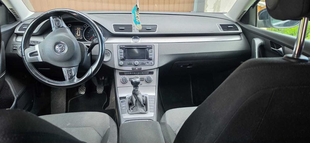 Volkswagen Passat 2,0 TDI 140cp BLUEMOTION