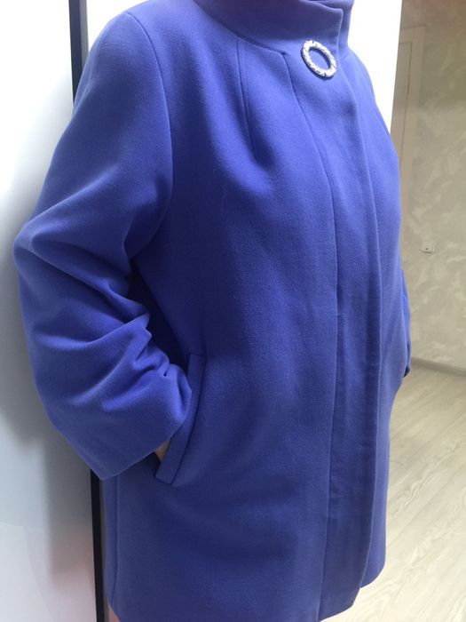 Продам женскую одежду