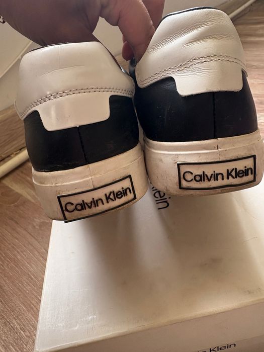 Calvin Klein обувки