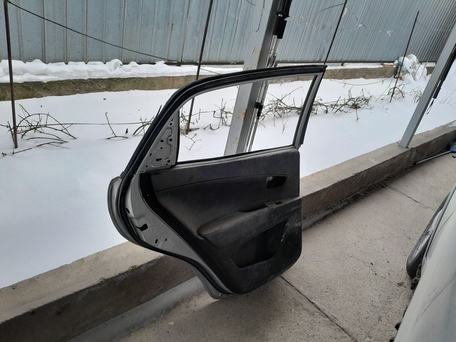 Запчасти  на саненг