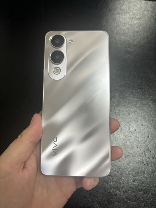 Продам ВИВО У04, 64ГБ
