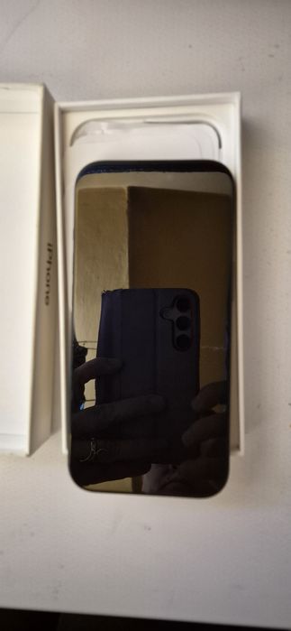 Vanzare telefon mobil