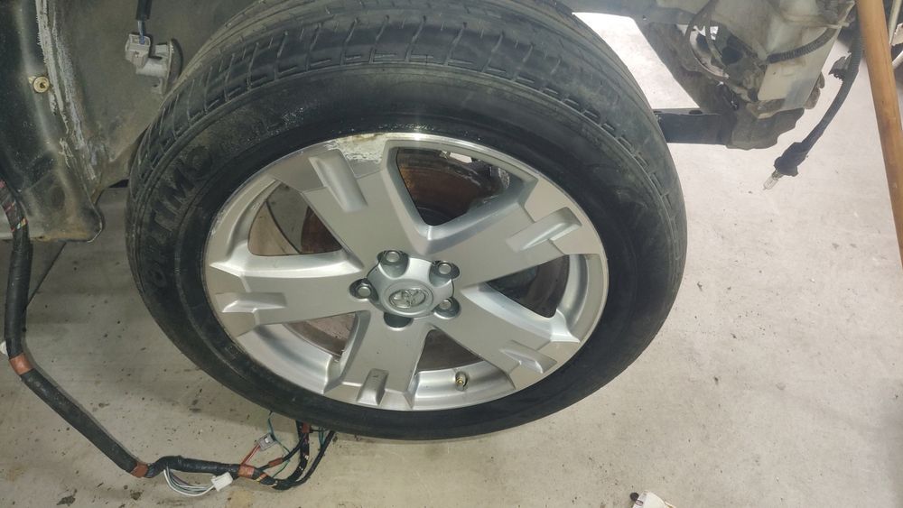 Roti , jante Toyota RAV4   235/55/R18