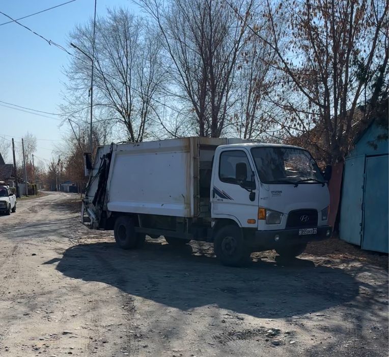 Продам мусоровоз Hyndai hd 78