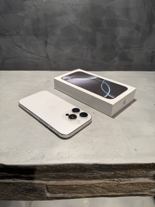 КАТО ЧИСТО НОВ Iphone 16 Pro White Titanium