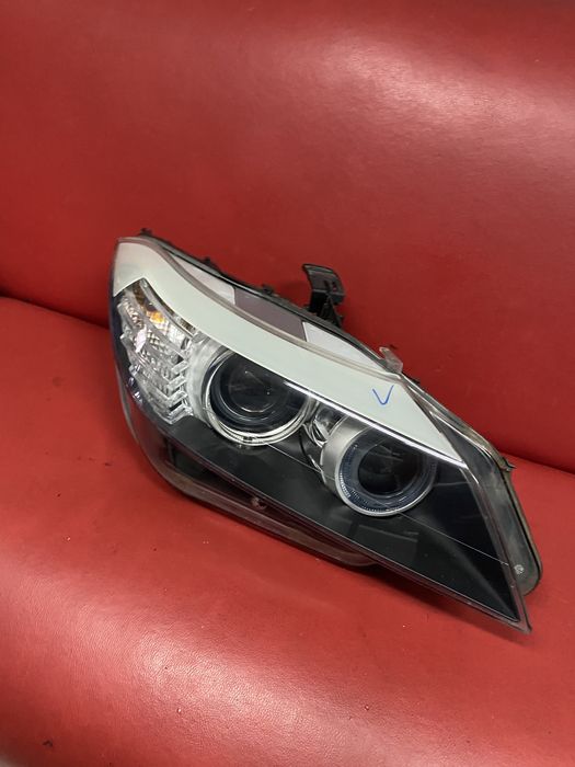 Bmw E89 Z4 Xenon Фар Far Фарове Десен