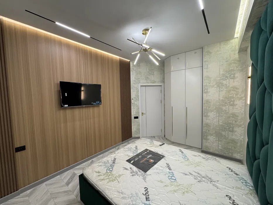 Sotiladi 2 bekat China hous 2 xona 67000$