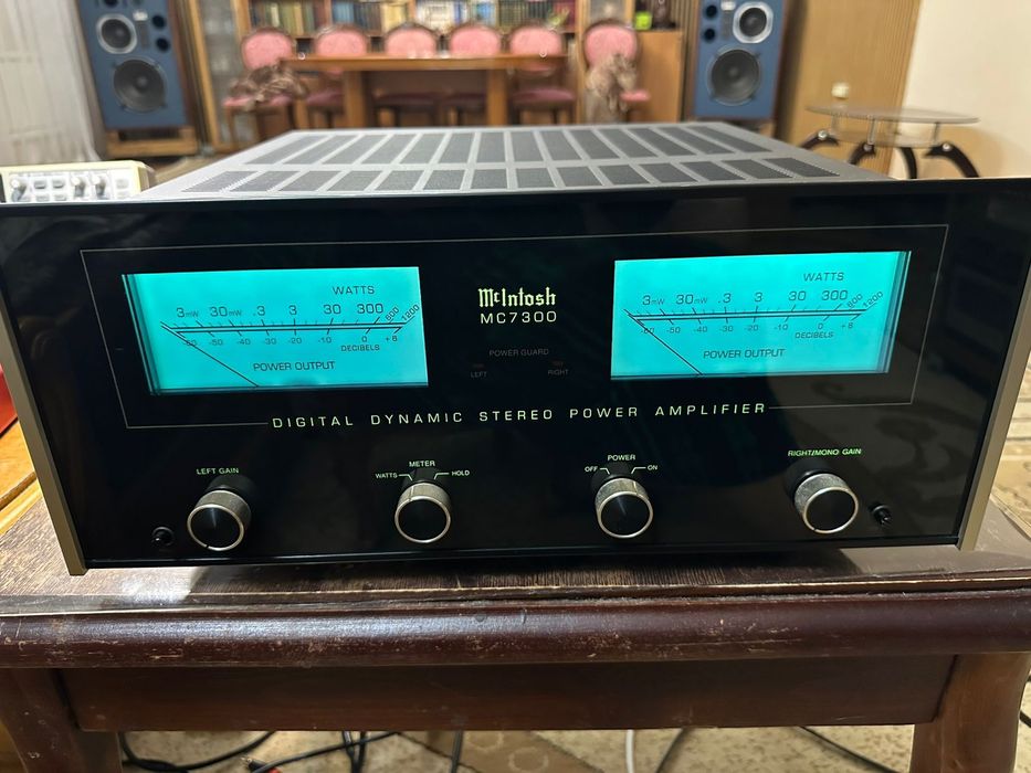 McIntosh mc7300 усилитель мощности