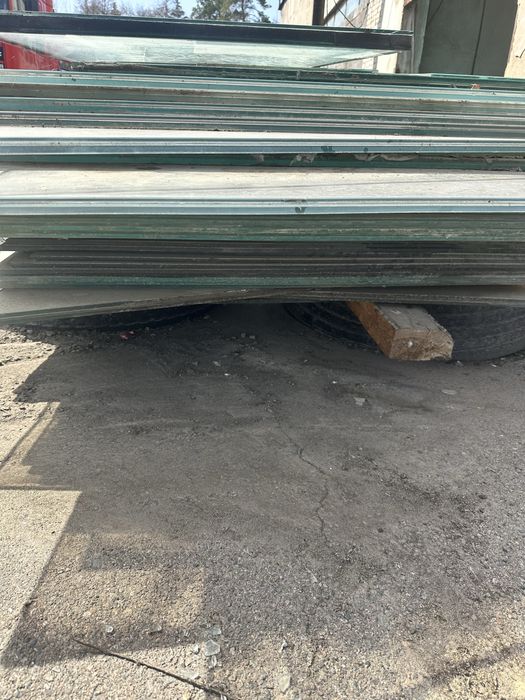 Продам окна с нурлы тау