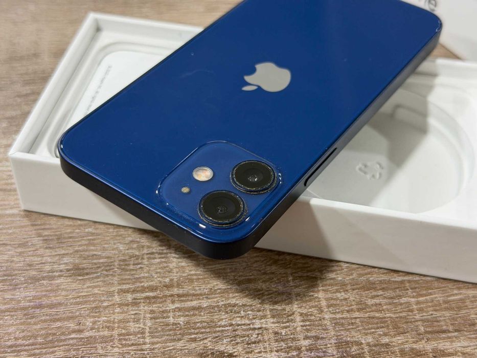 iPhone 12 mini Като нов!