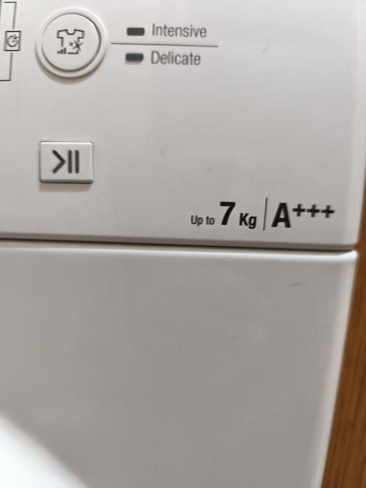 Пералня ARISTON Hotpoint