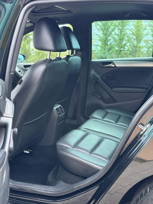 Se vinde Volkswagen Golf 6 R line adus recent din Germania