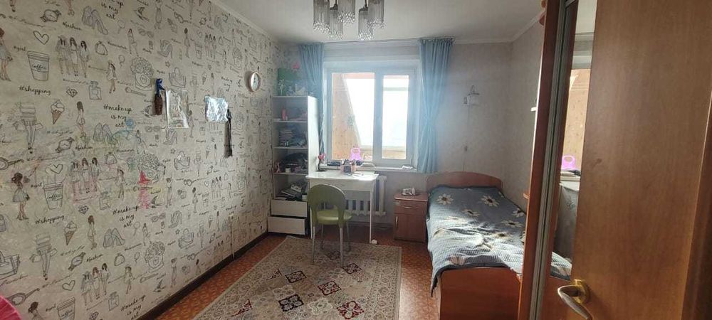 Продается 2х квартира 8 мкр