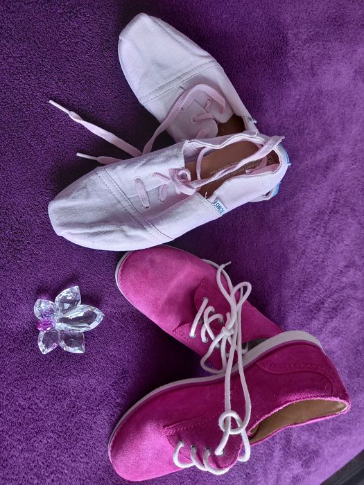 Обувки Timberland и Toms