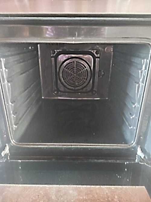 Cuptor incorporabil Hansa de 3 ani, cu plita ceramica Whirlpool A+