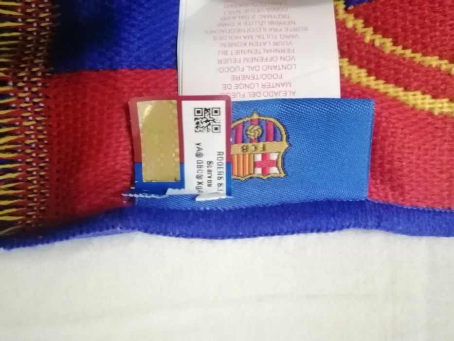 оригинално шалче на ФК Барса Барселона