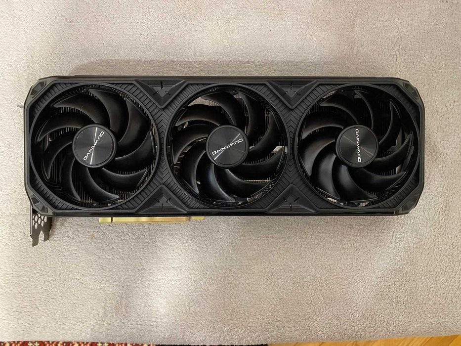 Placa video Gaming Gainward RTX 4070 Ti Panther 12GB