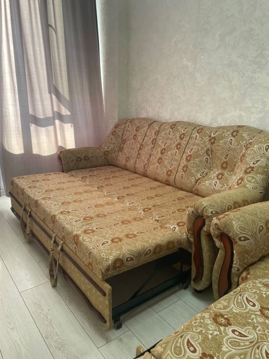 Продаю два дивана