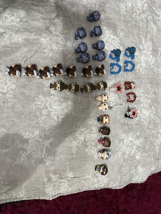 jucarii funko pop stranger things kinder joy