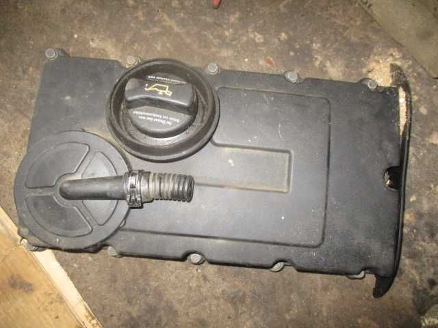 Capac culbutori Touran golf5 Octavia 2 seat Audi a3 Caddy 2,0 TDI