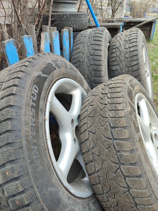 Титанки R15 с шинами